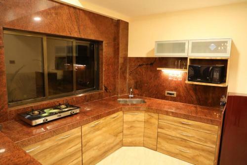 Luxury Pool Villa Malavali