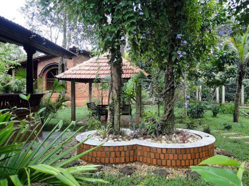 Hotel Wild Woods Resort