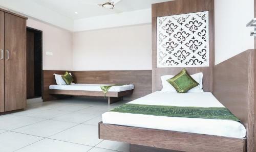 Hotel Treebo Trend Shri Vitthal Mangalam