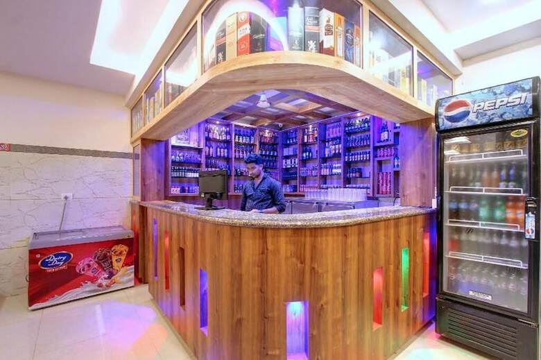 Hotel Ambika International Byndoor
