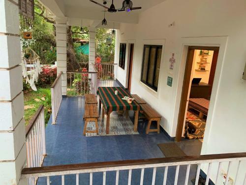Rootsvilla Hostel