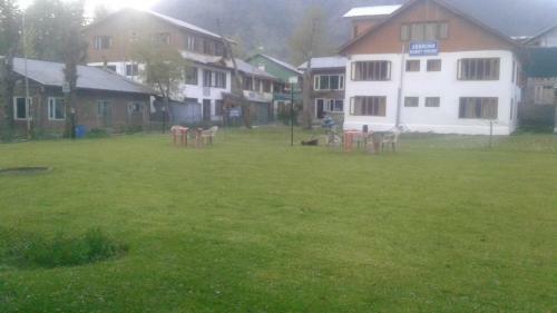 Hostal Zebrina Guest House Pahalgam