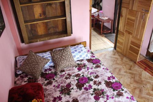Pumpkin Iaikyrsoi Homestay