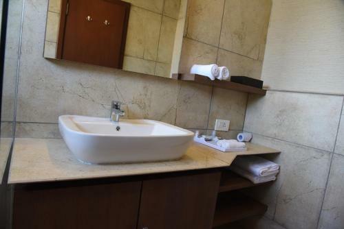 Viz Park Hotel