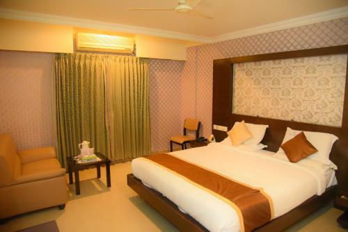 Hotel Grand Maurya And Resorts