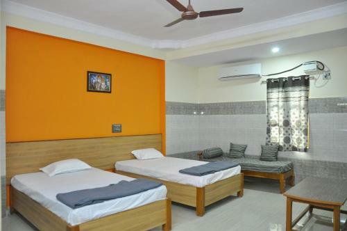 Hotel Varun Residency