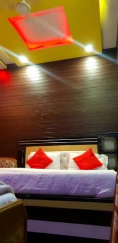 Hotel Kohinoor And Restaurant