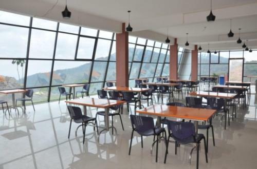 Hotel The Cliff Resort