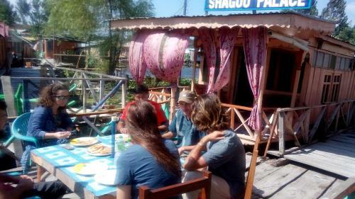Hotel Houseboat Shagoo Palace