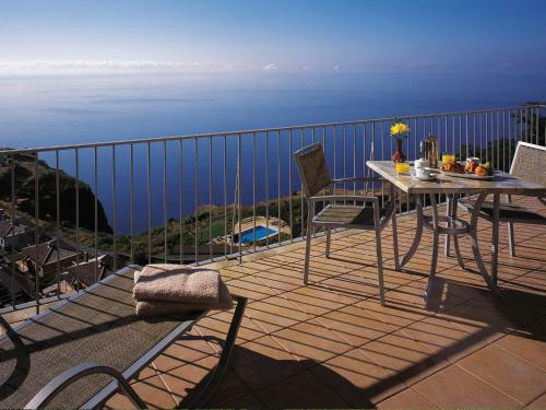 Aparthotel Village Cabo Girao