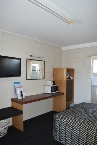 Black Diamond Motel