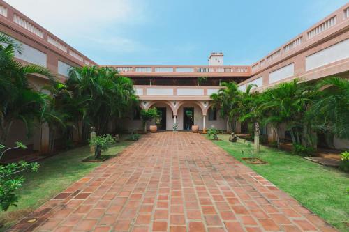 Bed & Breakfast Lily Pool Villa