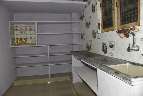Vijayalaxmi Lodge