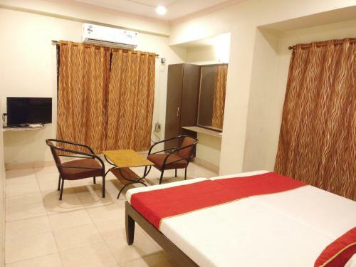 Hotel Morya