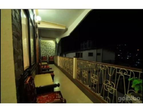 Hotel Comfortable Rooms Fitted With Modern Amenities
