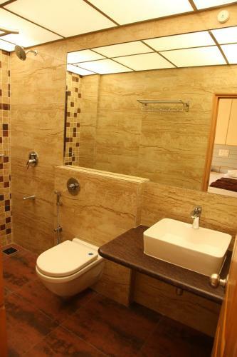 Hotel Ravikiran