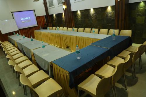 Hotel Alka Residency