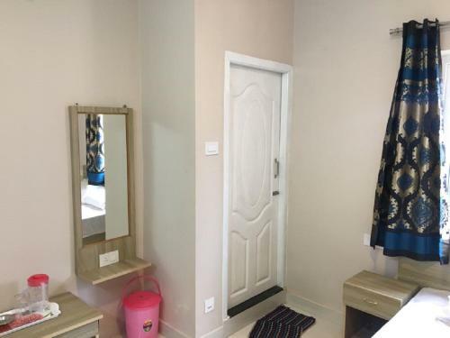 Hotel Praba Rooms And Cottages