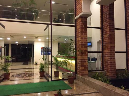 Hotel Five Falls Resort