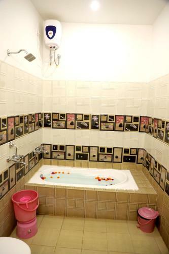 Hotel Aravali Hills Resort