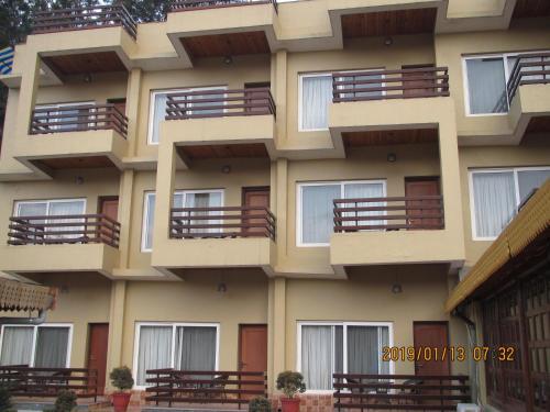 Hotel Econostay Misty Oaks
