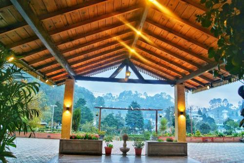 Hotel Econostay Misty Oaks