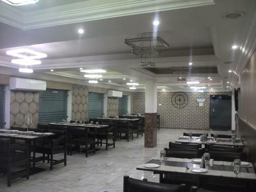 Hotel Rishi Regency