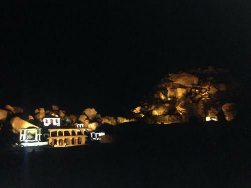 Hostal Archana Guest House River View