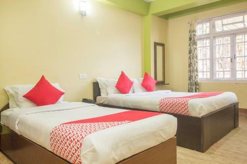 Hotel Oyo 23591 Nightingale Residency