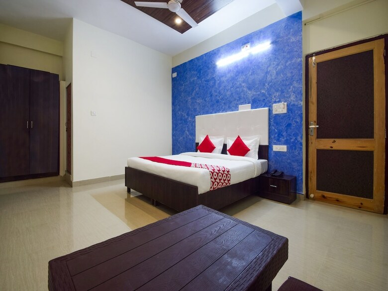 Oyo 26659 Hotel Parmanand Garden
