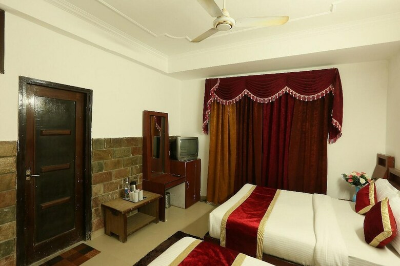 Hotel Katra Residency