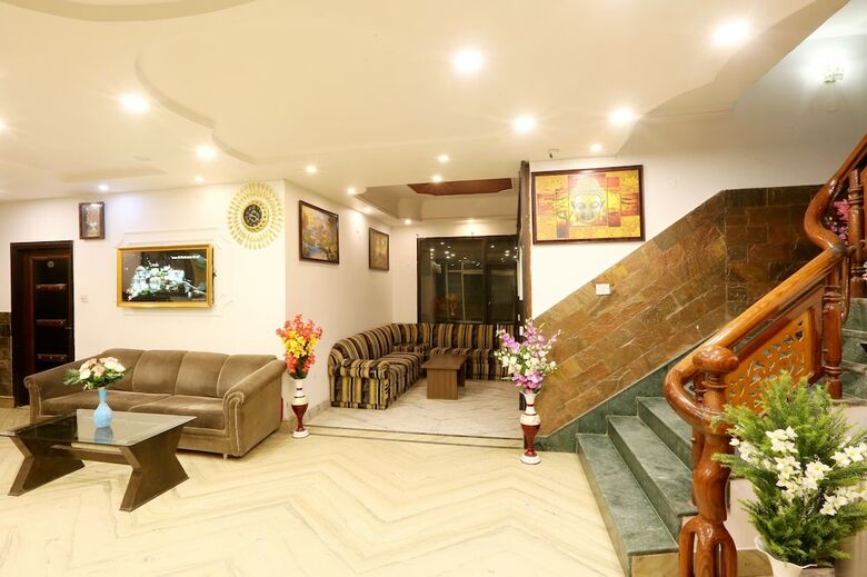 Hotel Katra Residency