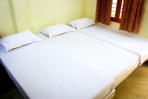 Hostal Pms Guest House