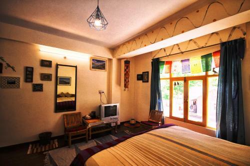 Hotel Deyzor