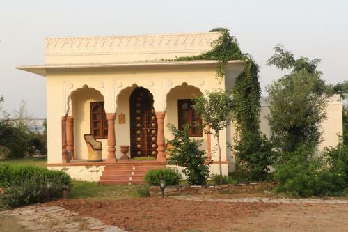 Hotel Gandharva Retreat