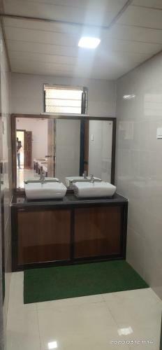 Hotel Sade Char Anandvan, Alibag