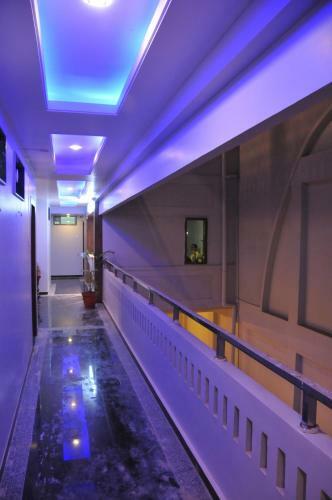 Lodge Hotel Prabhu Residency