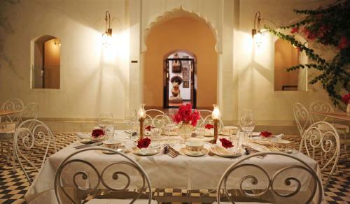 Hotel Kathiwada Raaj Mahal