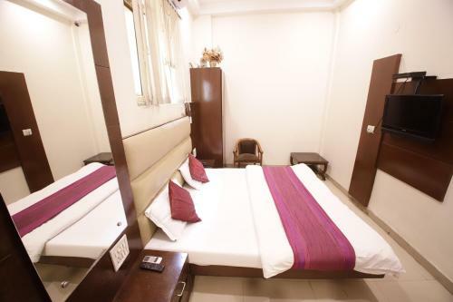 Hostal Hotel Golden Wings