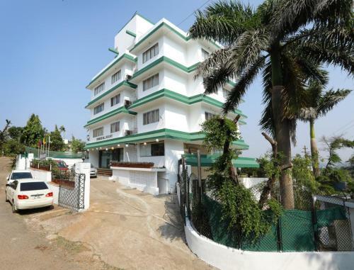 Hotel Sunrise Hill Resort