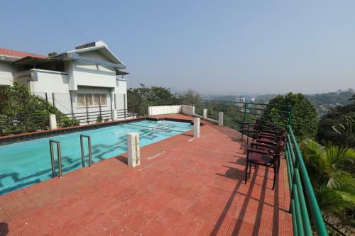 Hotel Sunrise Hill Resort