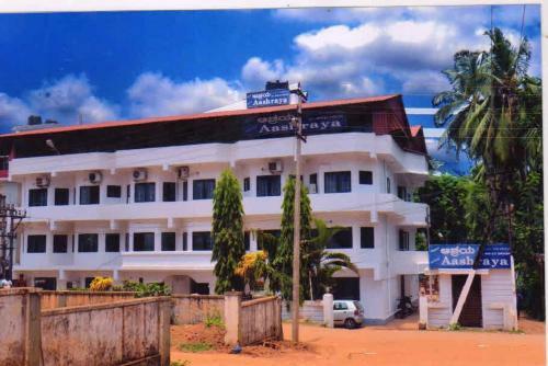 Hotel Sheshnaag Aashraya