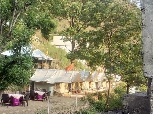Kabila The River Side