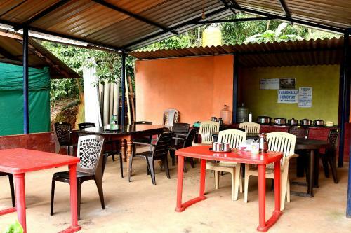 Karadikallu Homestay