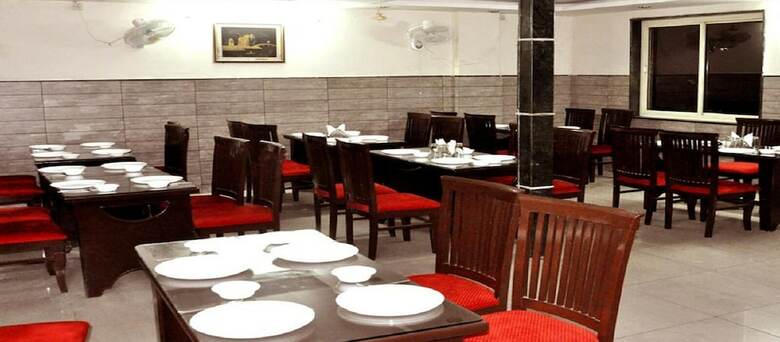 Bed & Breakfast Hotel Jagdish Residency