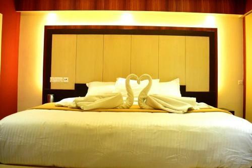 Hotel Star Msr Residency