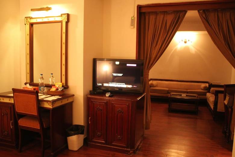 Hotel J's Inn