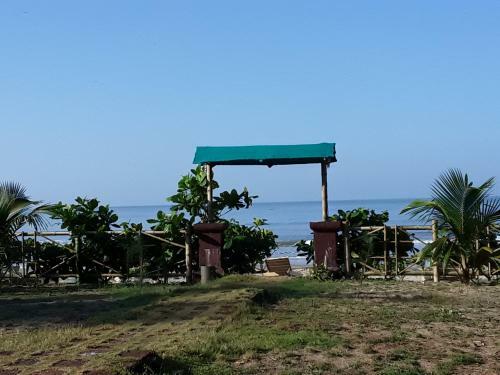 Hotel Blue Lagoon Khavane