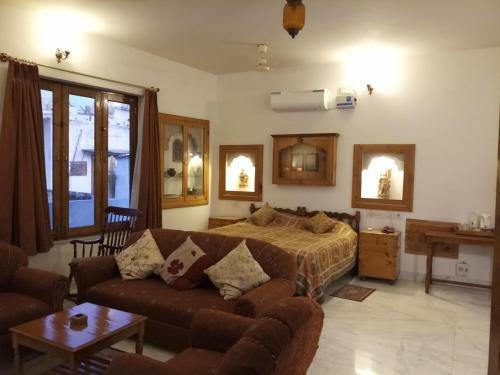 Hotel Haveli Braj Bhushanjee