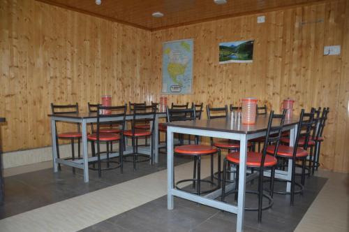 Hotel Alpine K2